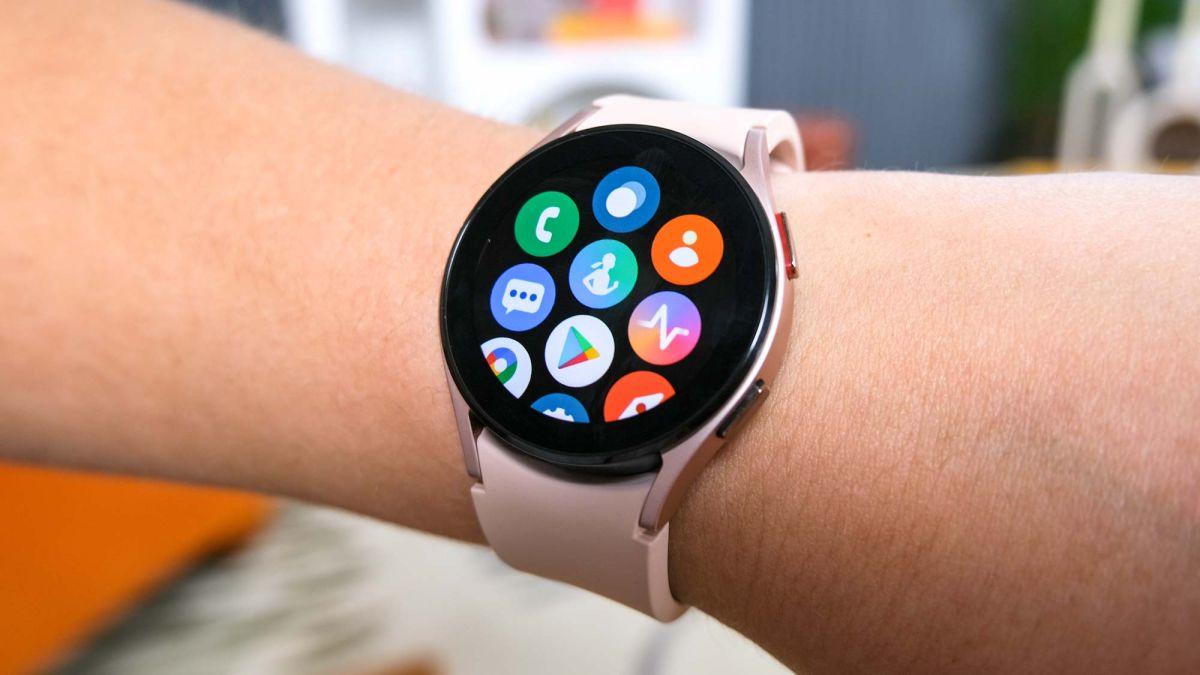 How to Check Battery Life on Samsung Watch?